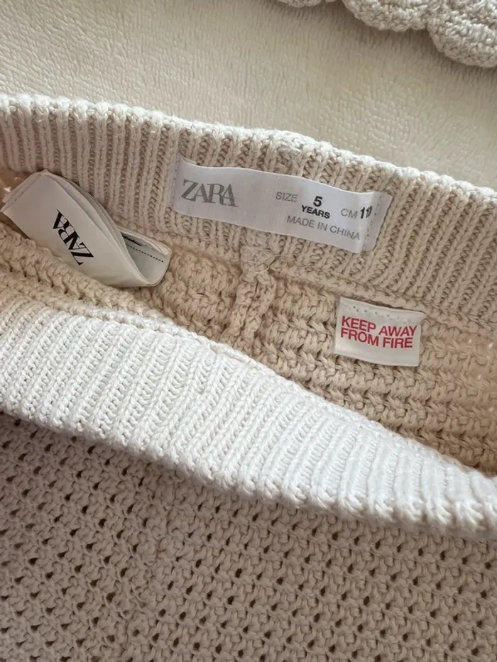 Ensemble maille crochet Zara et Kiabi taille 4-5 ans - photo numéro 3