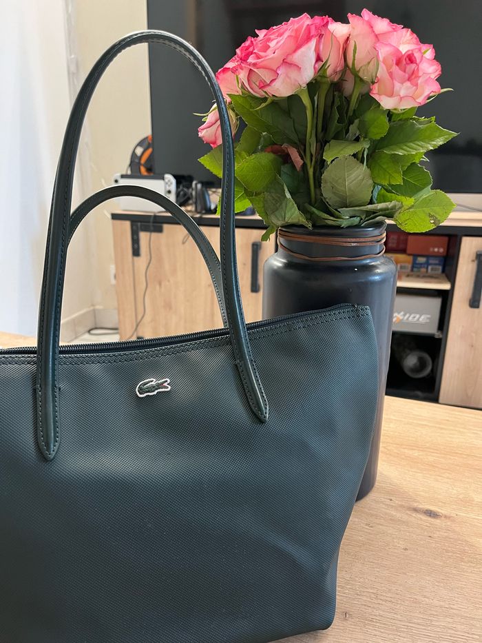 Sac Lacoste
