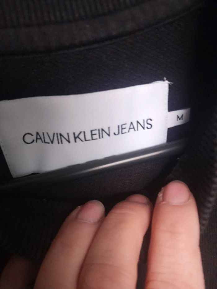 Pull calvin klein - photo numéro 3