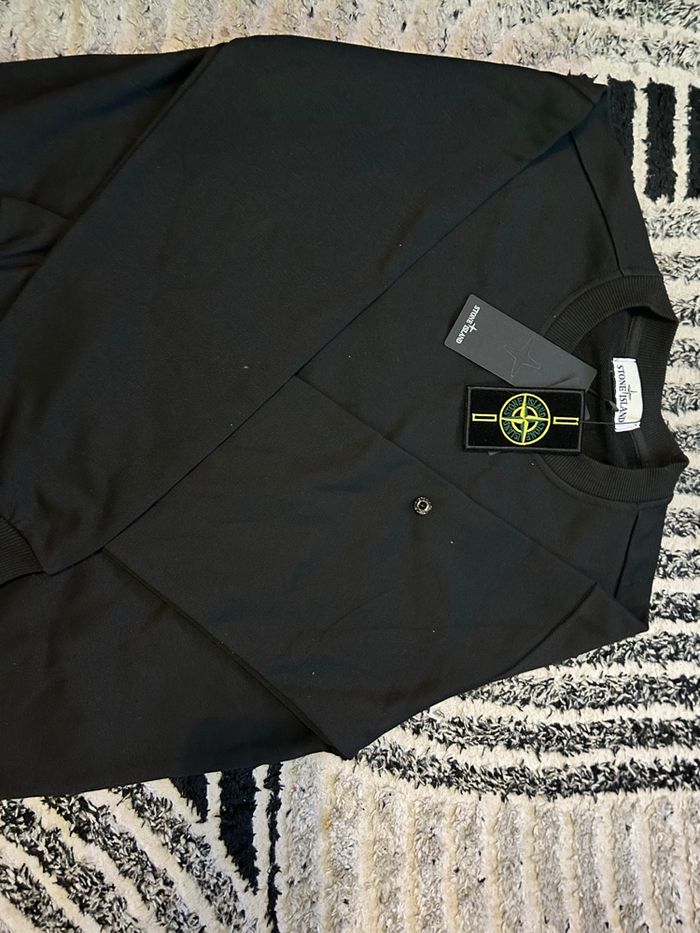 Stone Island - photo numéro 2