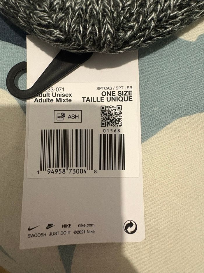 Bonnet gris Nike - photo numéro 2