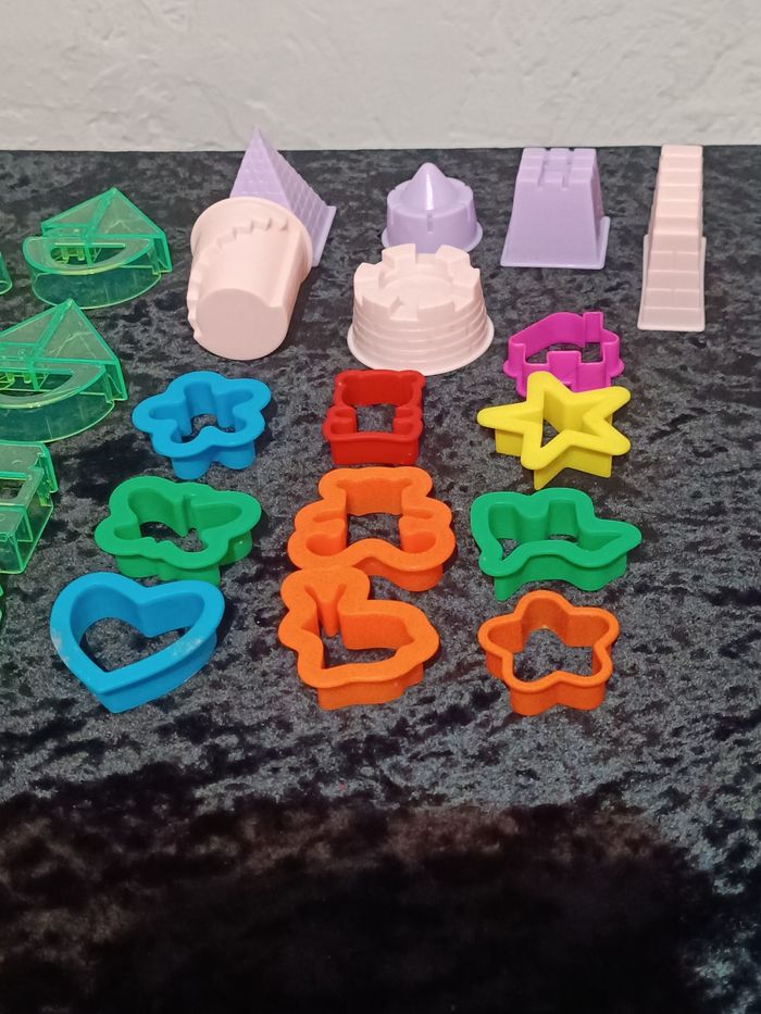 Lot de moules enfants - photo numéro 4