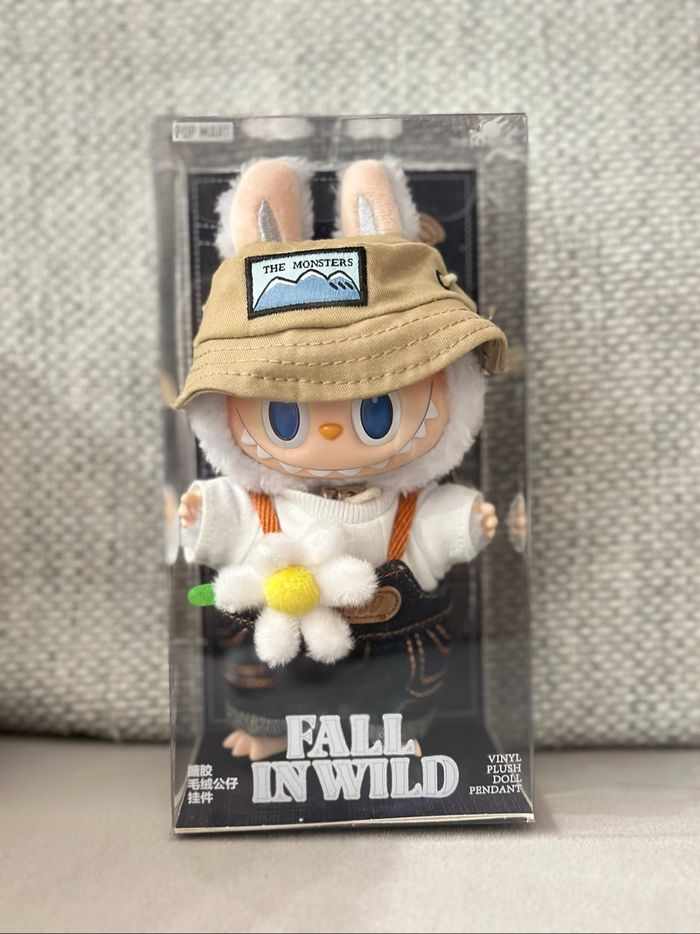 Labubu fall in wild The monsters