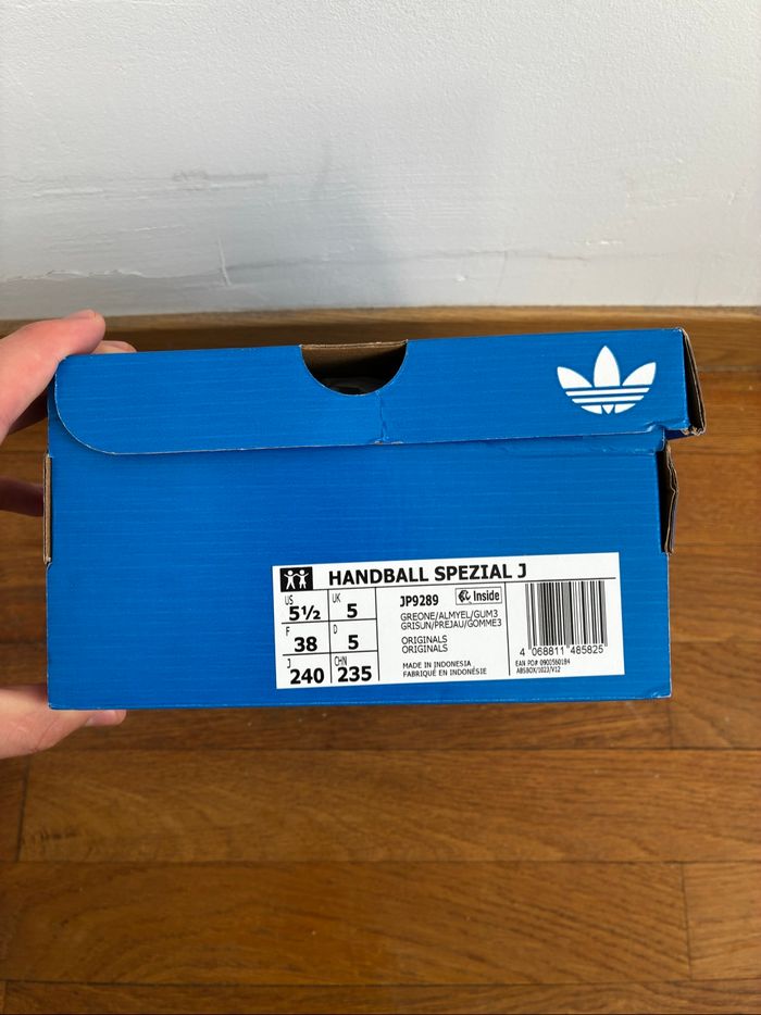 Adidas Originals Spezial Grey One/ Almond Yellow - Taille 38 - Neuves - photo numéro 5