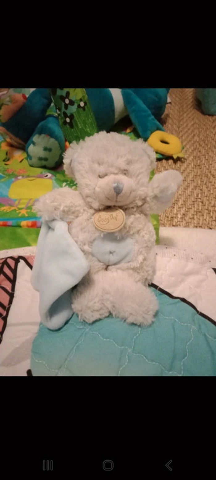 Ensemble de plusieurs peluches et autre ours neuf - photo numéro 3