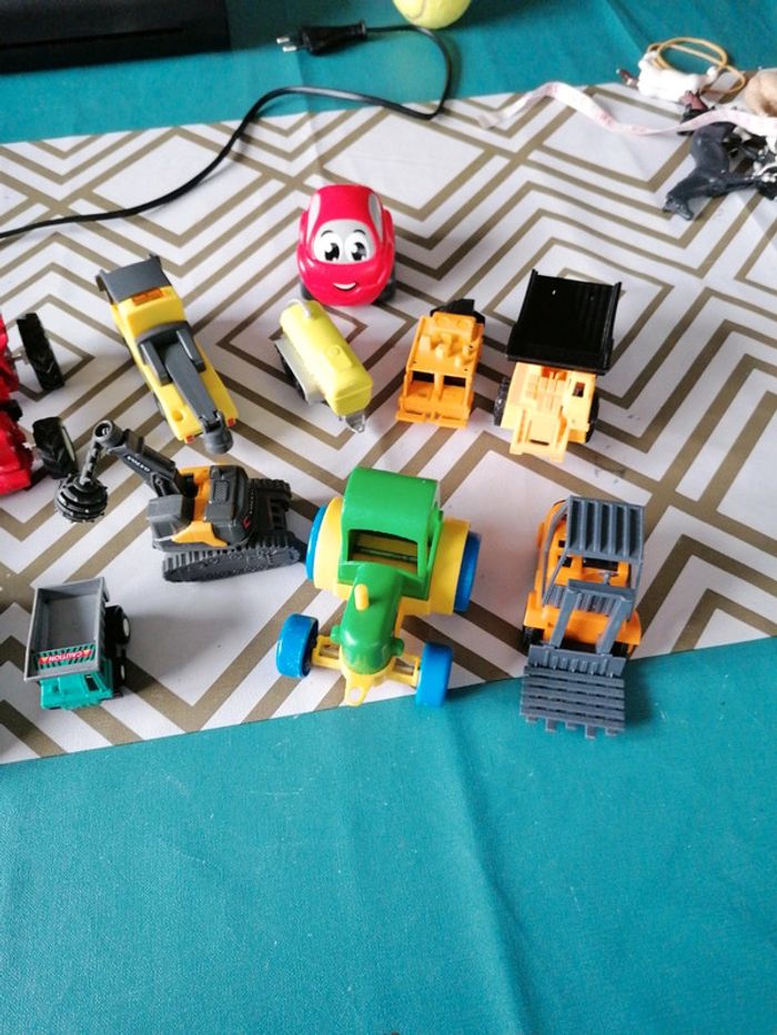 Lot véhicules - photo numéro 4