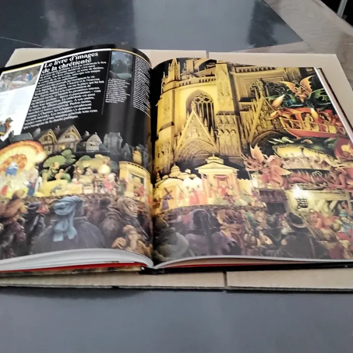 A l’ ombre des châteaux forts Gallimard Larousse - photo numéro 7