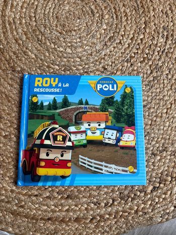 Livre robocar poli Roy à la rescousse