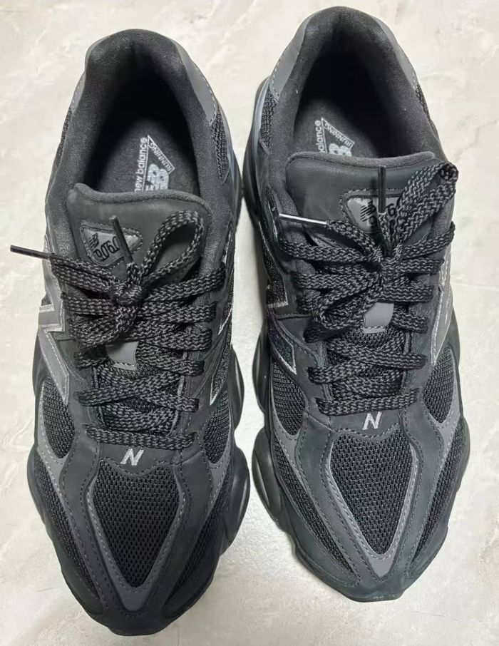 New Balance 9060 taille40 - photo numéro 4