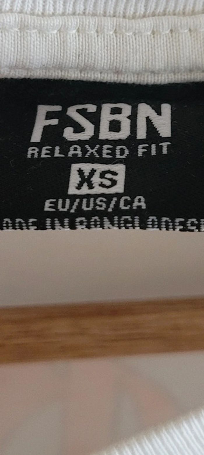 T-shirt FSBN Taille XS - photo numéro 4