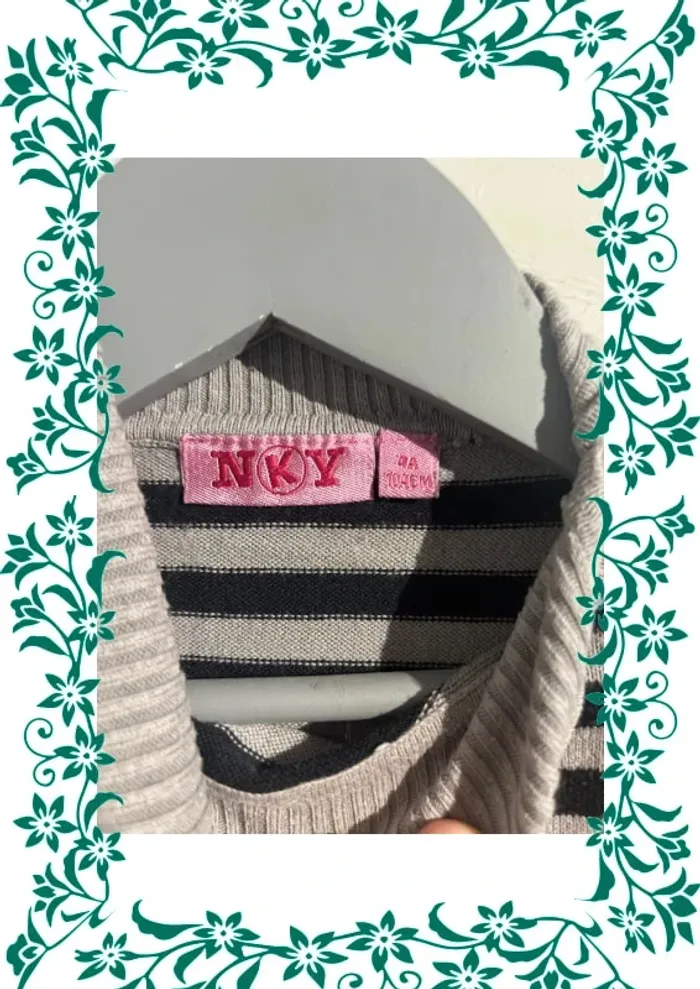 Pull rayé col roulé 4 ans - photo numéro 3