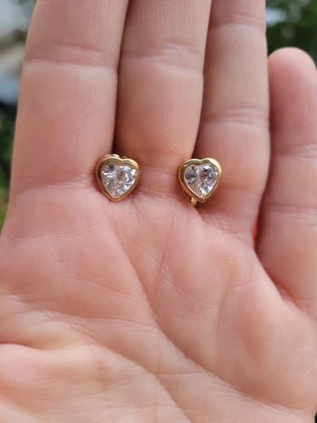 Clips d oreilles petits cœurs zirconiums