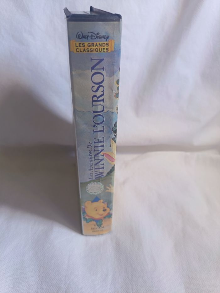 VHS les aventures de Winnie l'ourson walt Disney - photo numéro 3