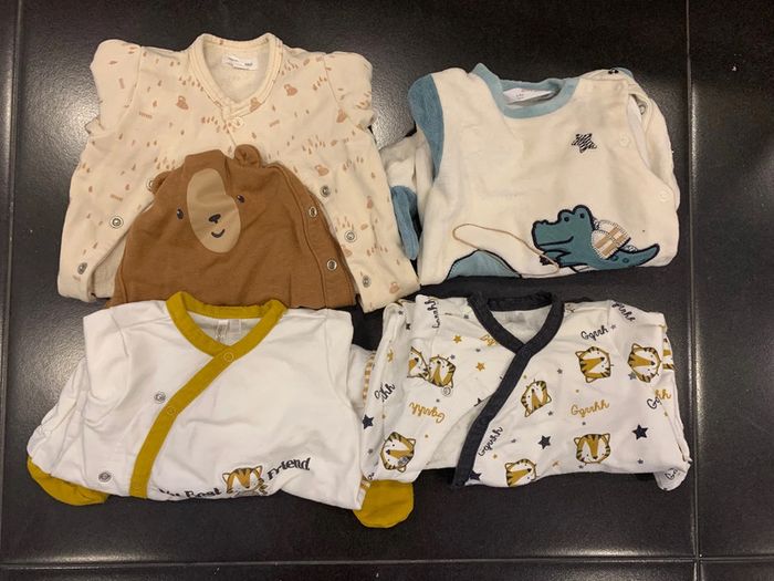Lot pyjamas garçon en 3 mois d’hiver