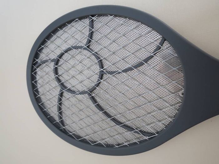 Raquette Anti-Insectes - photo numéro 2