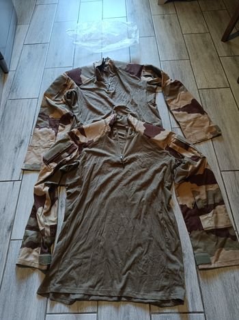 2 chemises ubas  sable taille 104M(soit du 52) prix 35€ l'unité