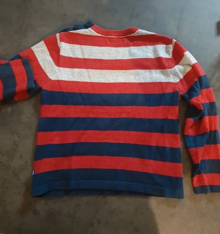 Petit pull à rayures - photo numéro 4