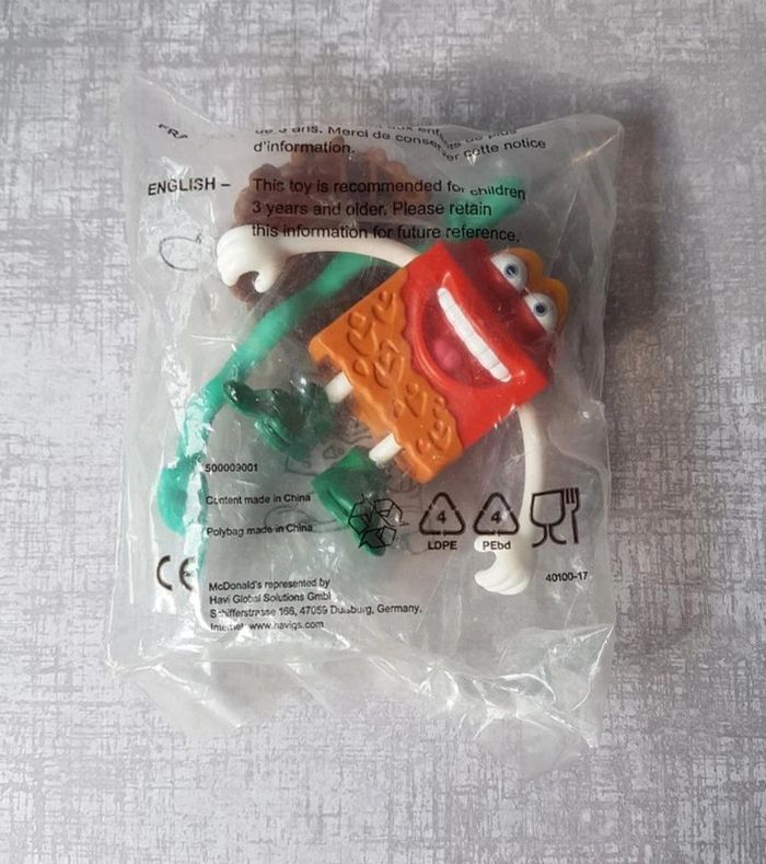 Figurine "happy meal"