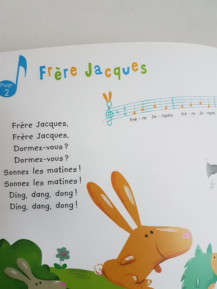 Je chante et je joue avec mon tambourin - photo numéro 5