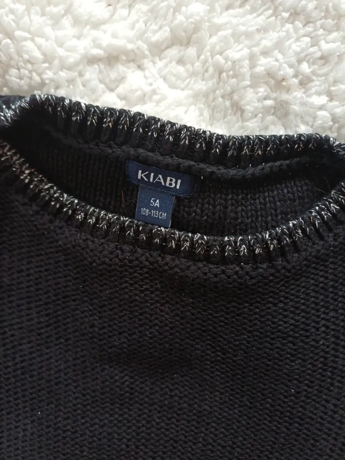 Pull noir chaud - photo numéro 2