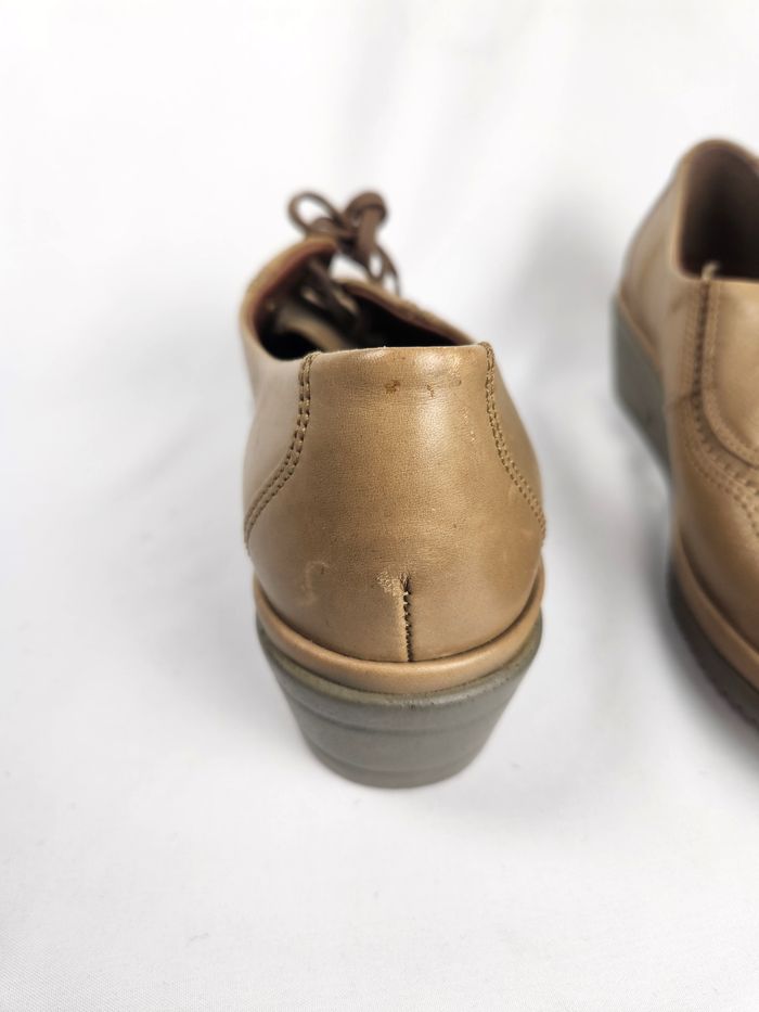 Chaussures Mephisto Femme Cuir Beige Compensées Pointure 37 US 6.5 à Lacets - photo numéro 3