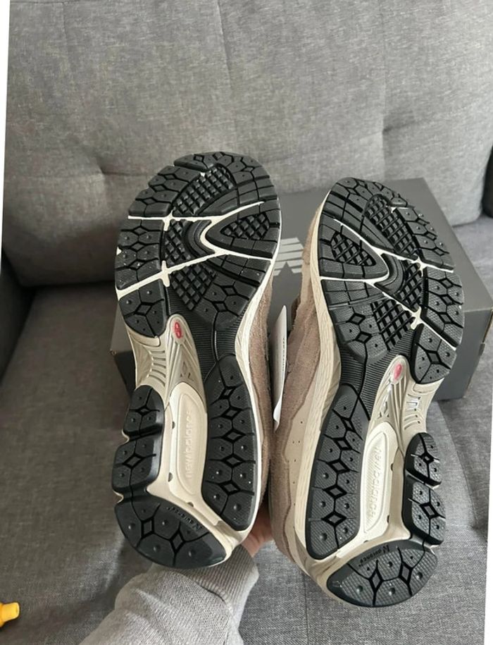New balance 2002R - photo numéro 2