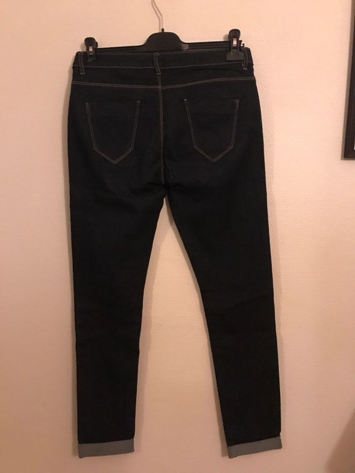 Jeans brut - photo numéro 3