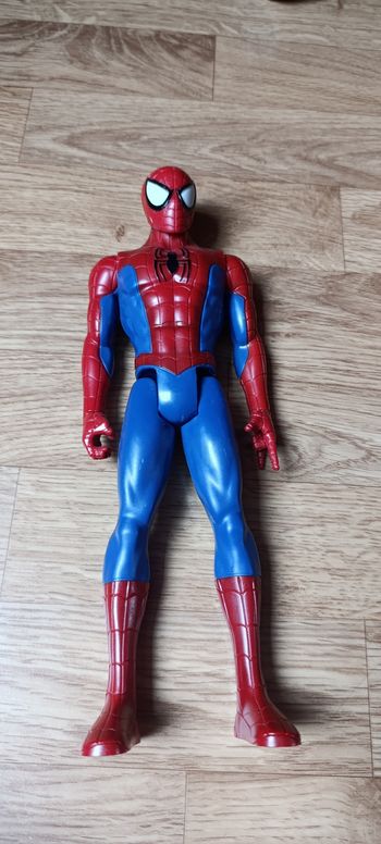 Figurine spiderman