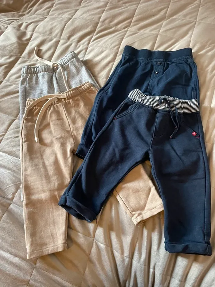 Lot de 4 pantalons 12 mois