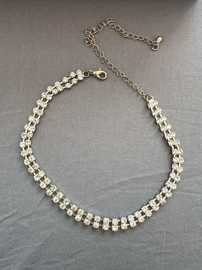 Collier ras-du-cou à strass - photo numéro 2