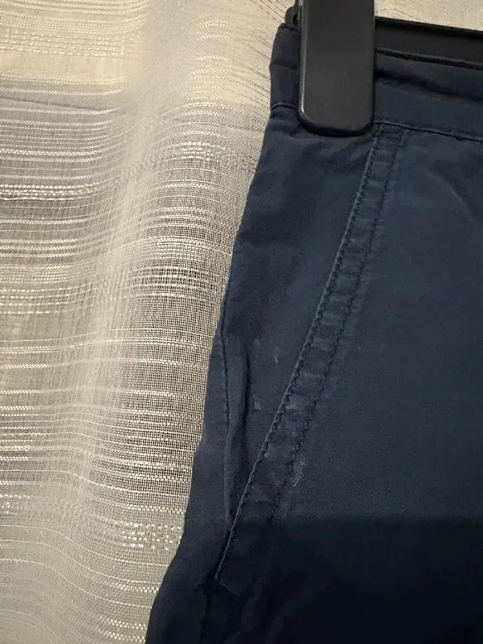 Short court bleu - photo numéro 4