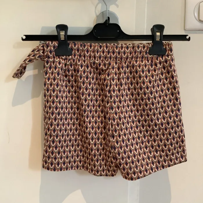 Short hiver fille 7 ans Zara motif bohème - photo numéro 2