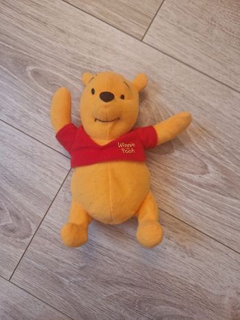 Peluche Winnie the Poo 18cm