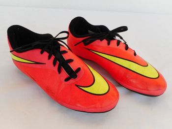 Chaussures de foot crampons - NIKE Hypervenom - P.37,5