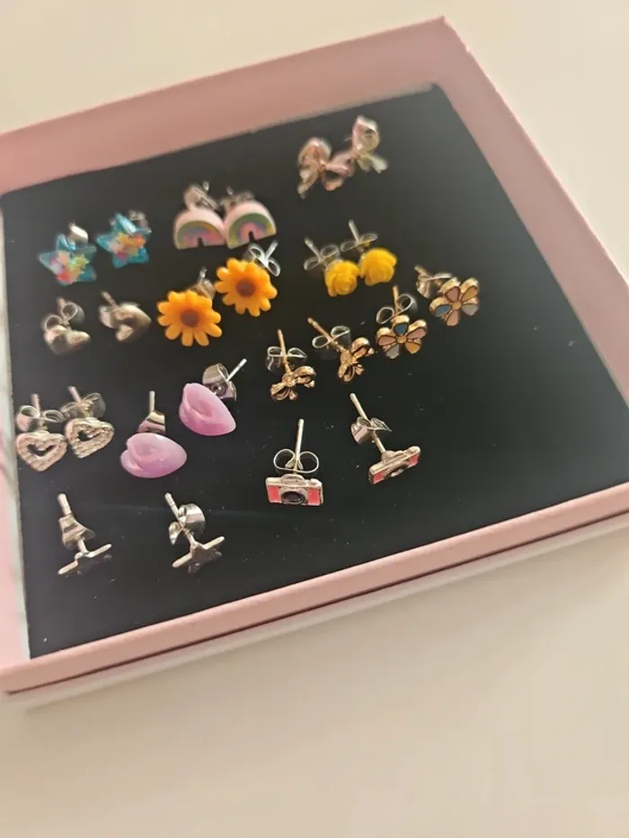 Lot de 12 paires de boucles d'oreille claire's - photo numéro 3