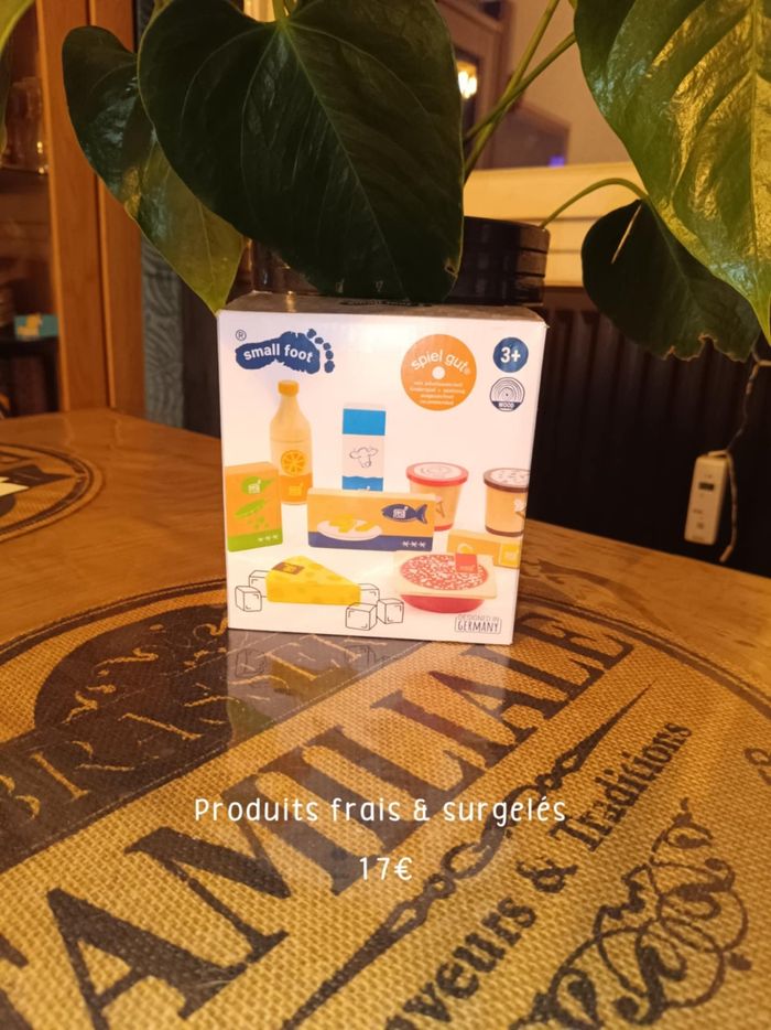 Dinette en bois neuf - photo numéro 9