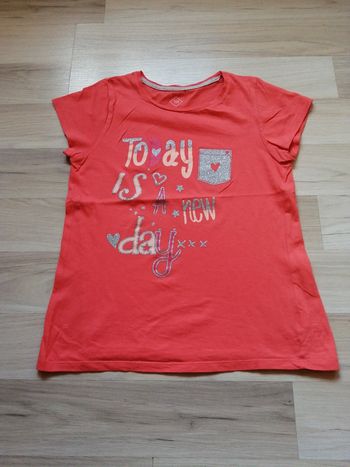 Tee-shirt manches courtes 11 - 12 ans