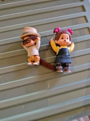 Lot de 2 figurines kiki
