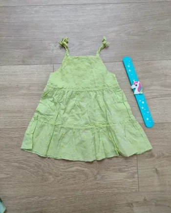 Robe Grain de blé 3 mois très bon état