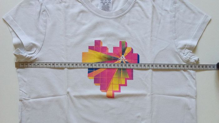T-shirt Adidas taille M - photo numéro 9