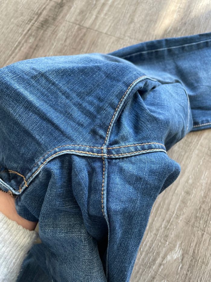Jean levi’s slim taille 28 - photo numéro 8