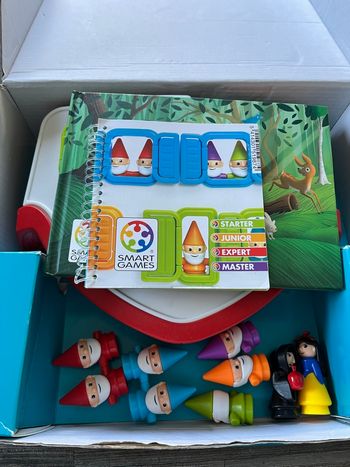 Smart games Blanche neige très bon état 