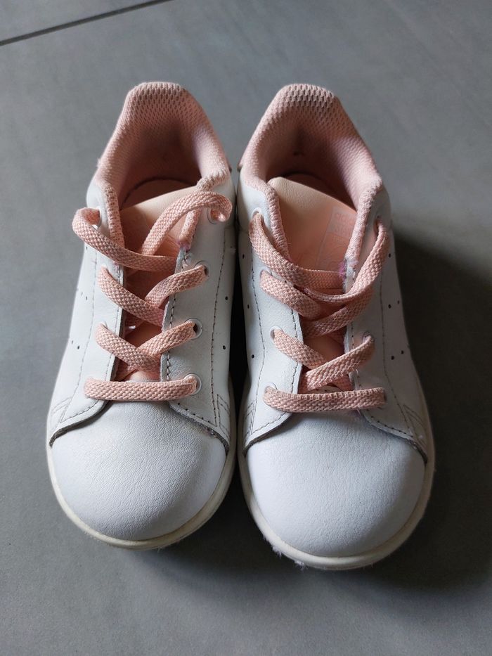 Basket adidas 24 fille - photo numéro 1