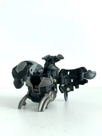 Bakugan Battle Brawlers noir darkus skytruss 940G
