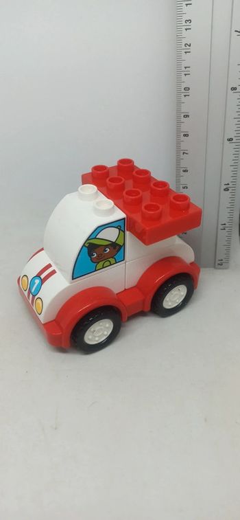 Voiture de course lego duplo