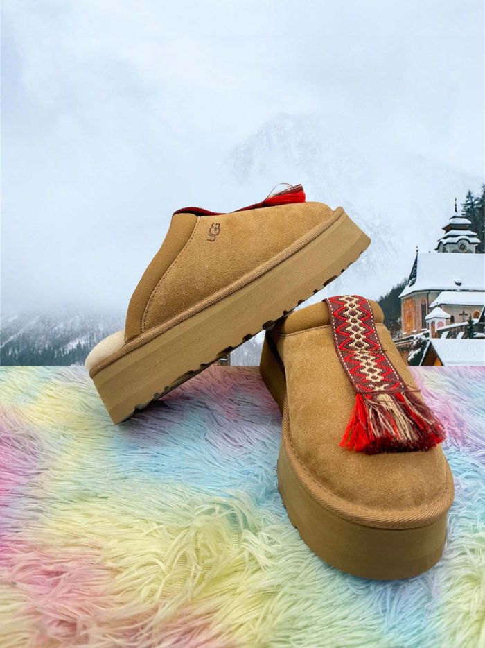Pantoufles d'hiver UGG Tazzle, couleur châtaigne, pointure 37 - photo numéro 2
