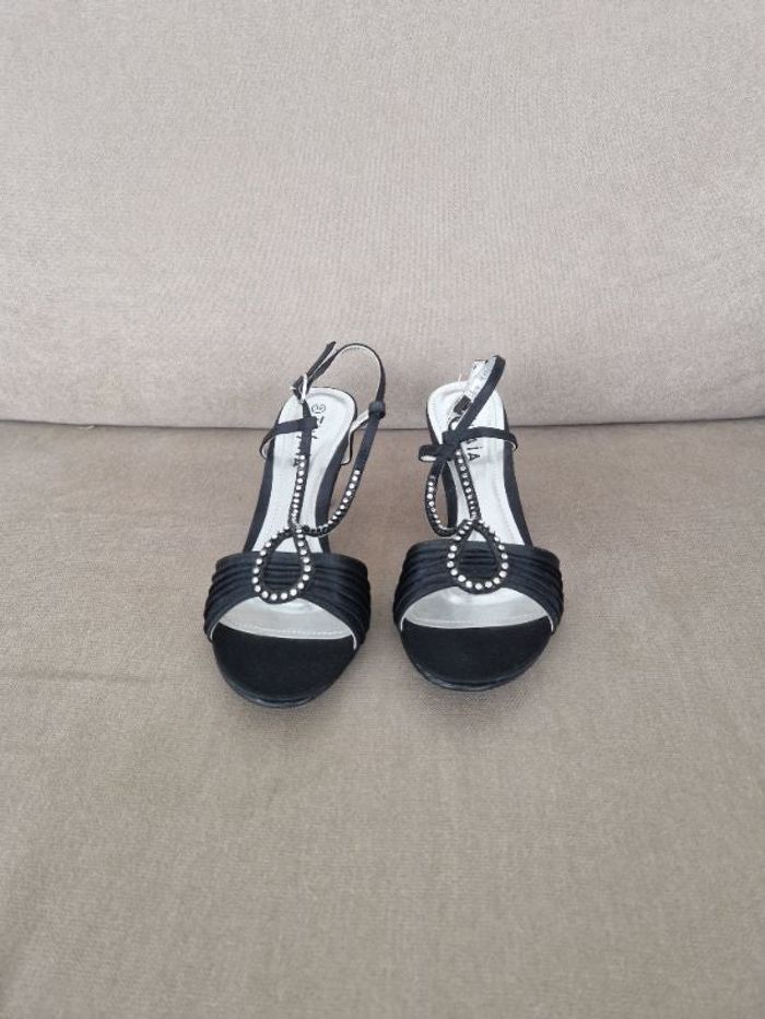 Chaussures à talons Tissaia