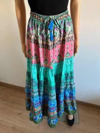 Jupe longue imprimée neuve en soie Trebol taille unique