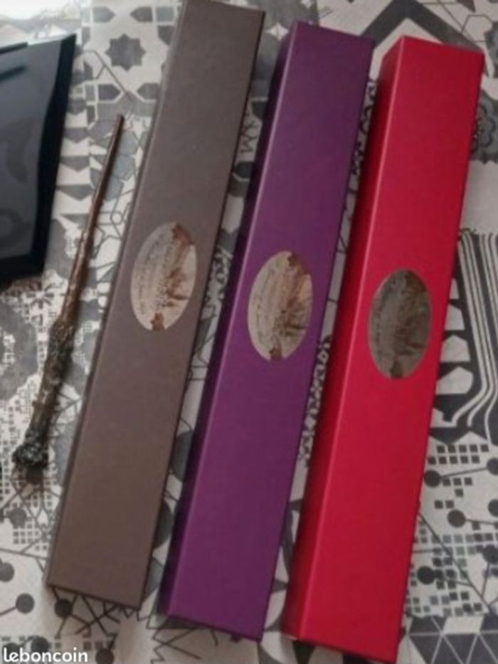 Répliques officielles Harry Potter, The Noble Collection (famille Malefoy / Black)