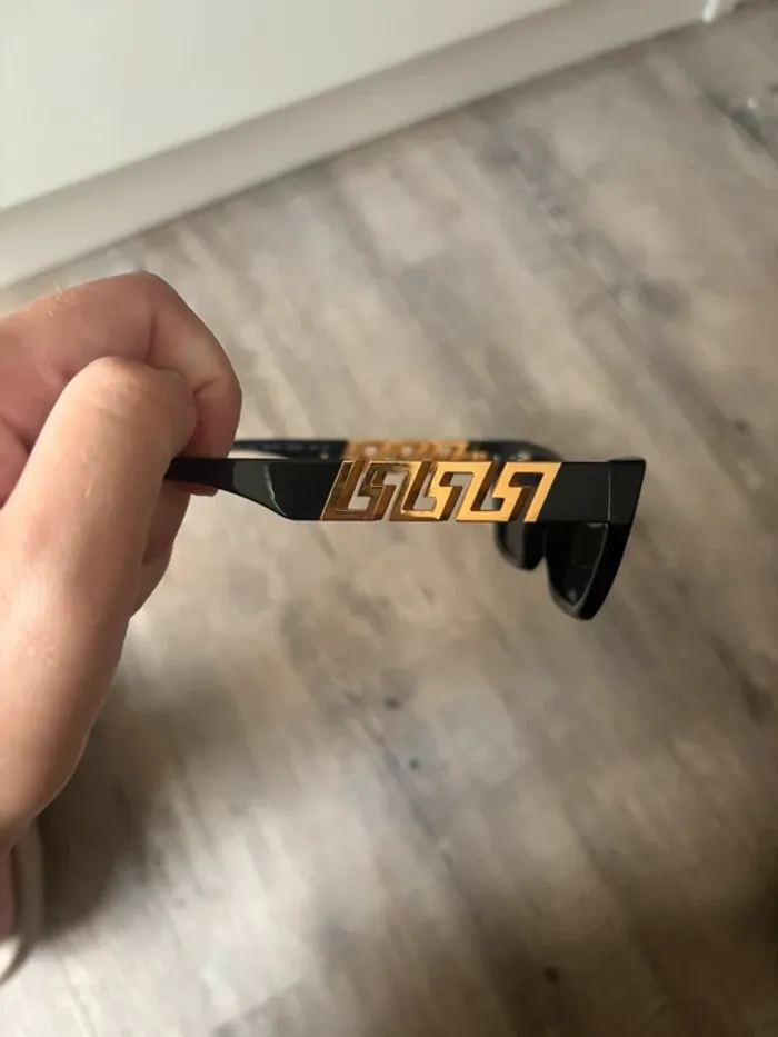 Lunette soleil Versace - photo numéro 3
